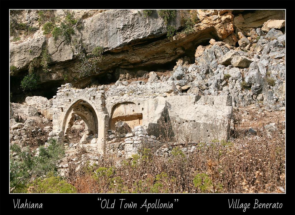 Villa Daskalogianni Vlakhianá Buitenkant foto