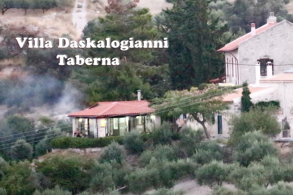 Villa Daskalogianni Vlakhianá Buitenkant foto